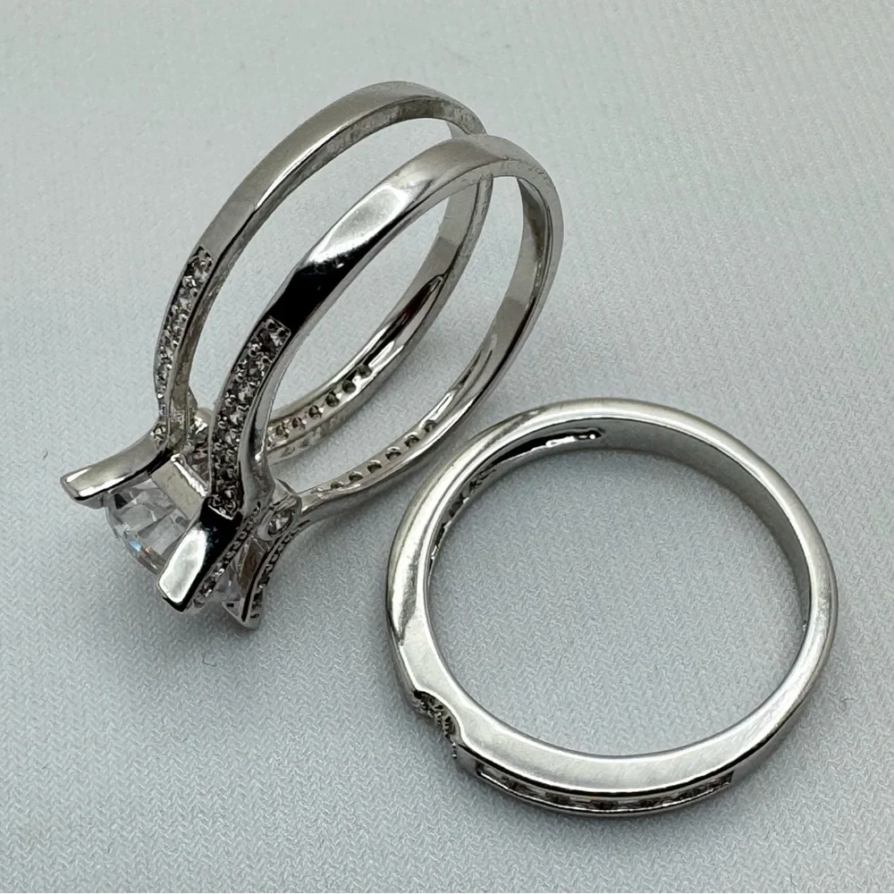 Stunning 10K Gold Plated CZ Engagement Ring Set Split Shank Pavé New